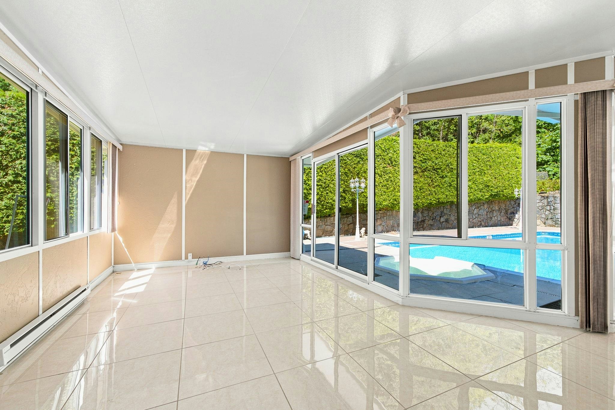 B-5553 Nancy Greene Way, North Vancouver, BC, V7R 4R6 - 12