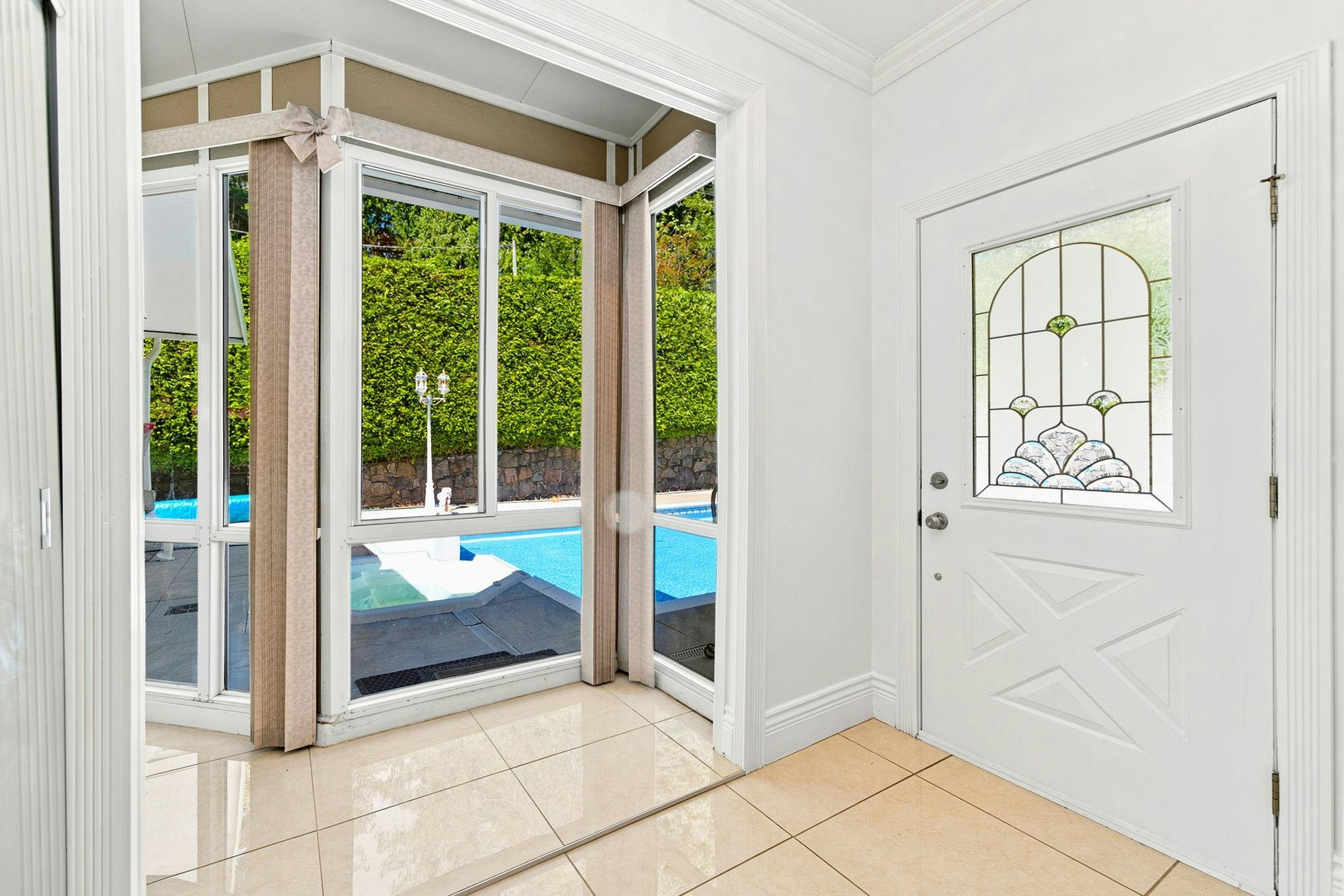 B-5553 Nancy Greene Way, North Vancouver, BC, V7R 4R6 - 2