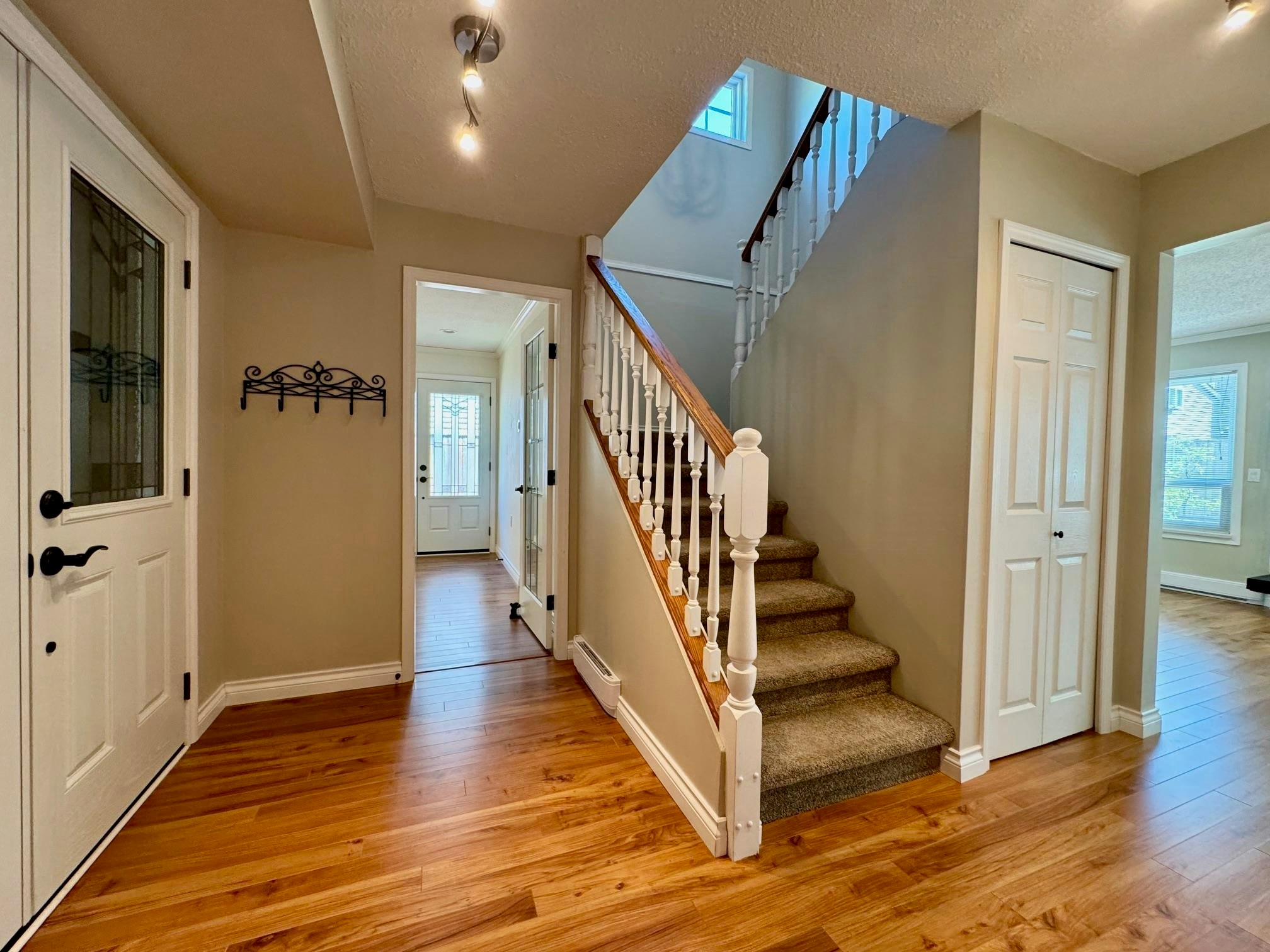 1032 Cornwall Drive, Port Coquitlam, BC, V3B 5X1