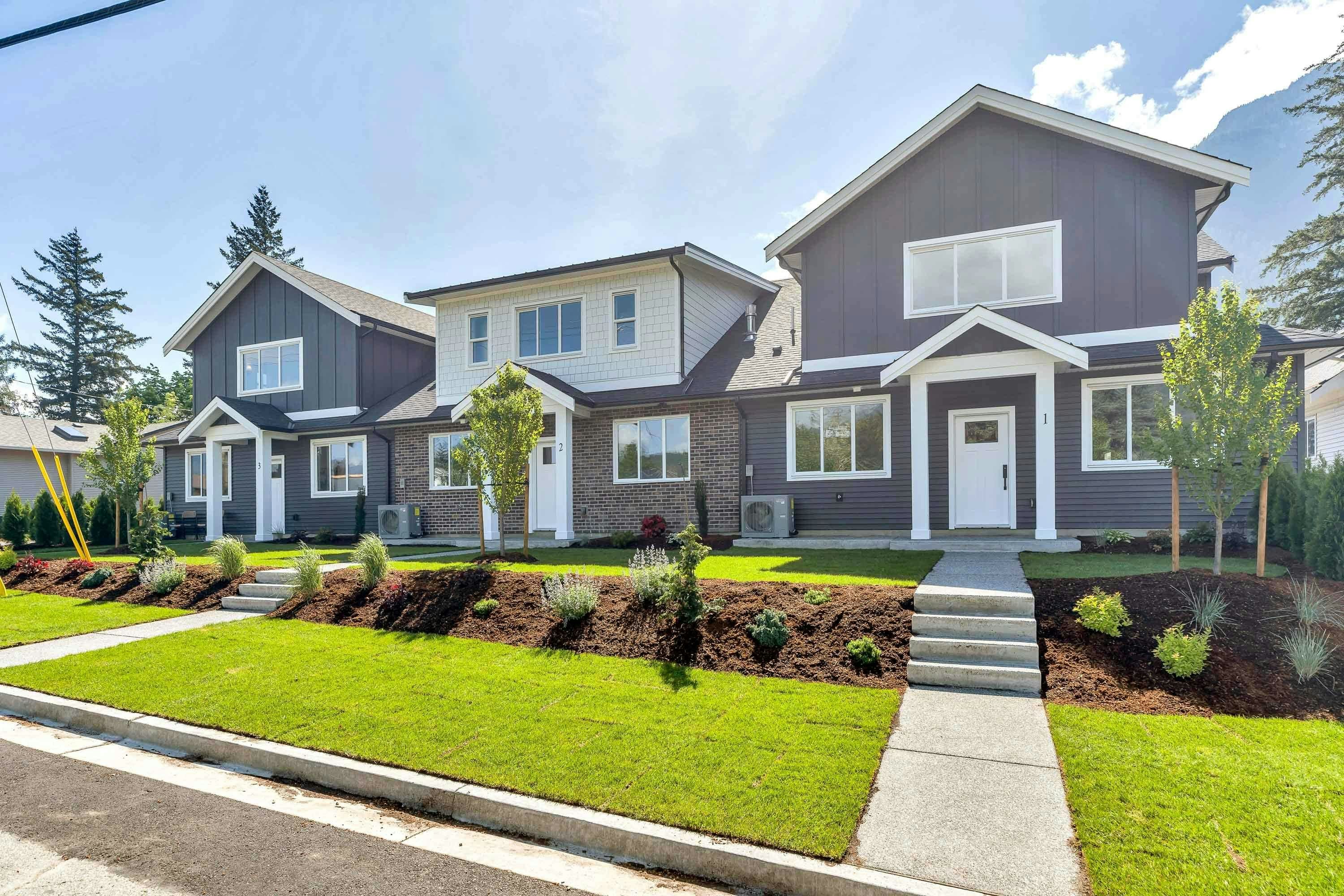 1-558 Park Street Street, Hope, BC, V0X 1L0