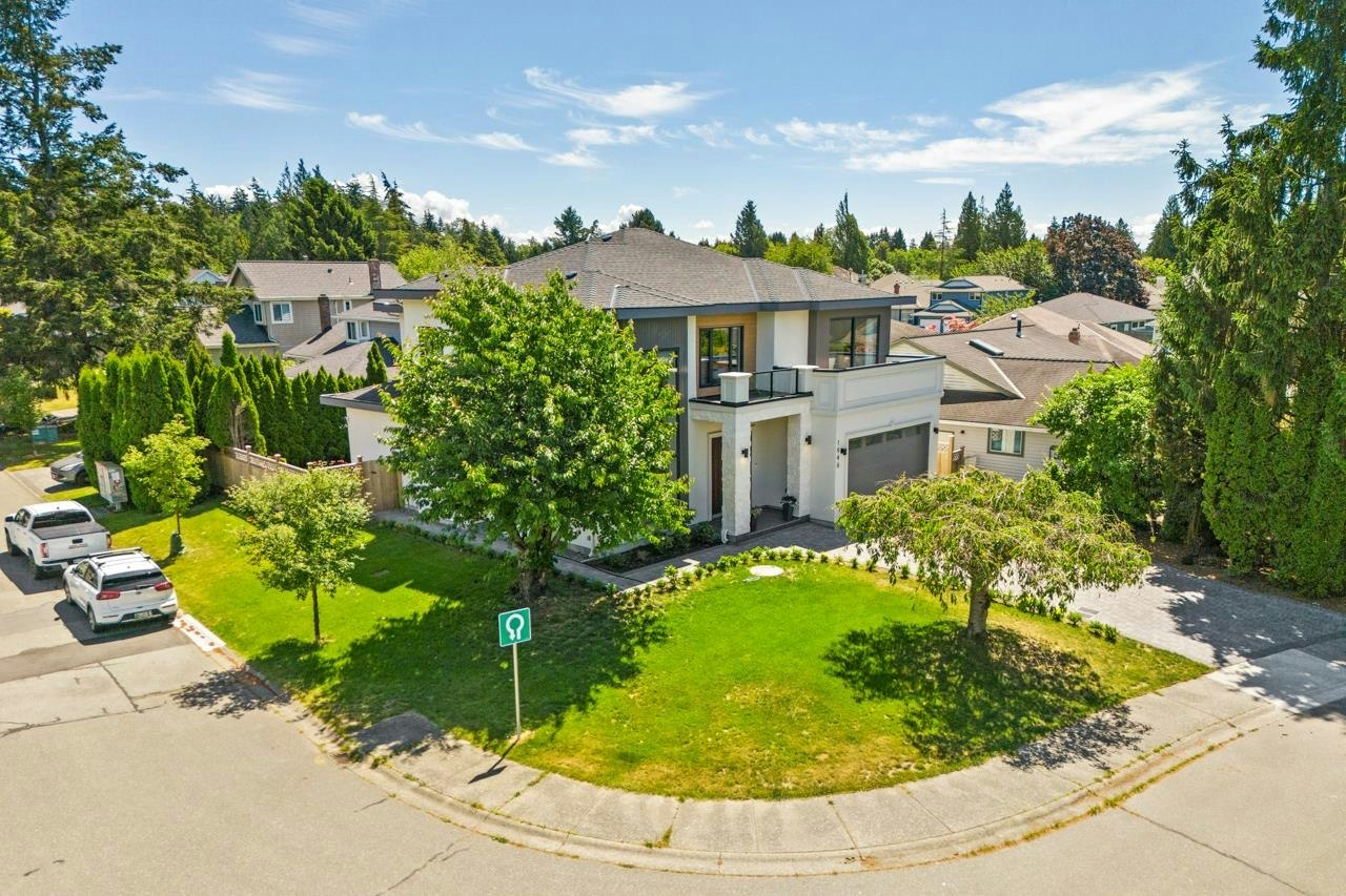 1946 143a Street, Surrey, BC, V4A 7T1 - 38
