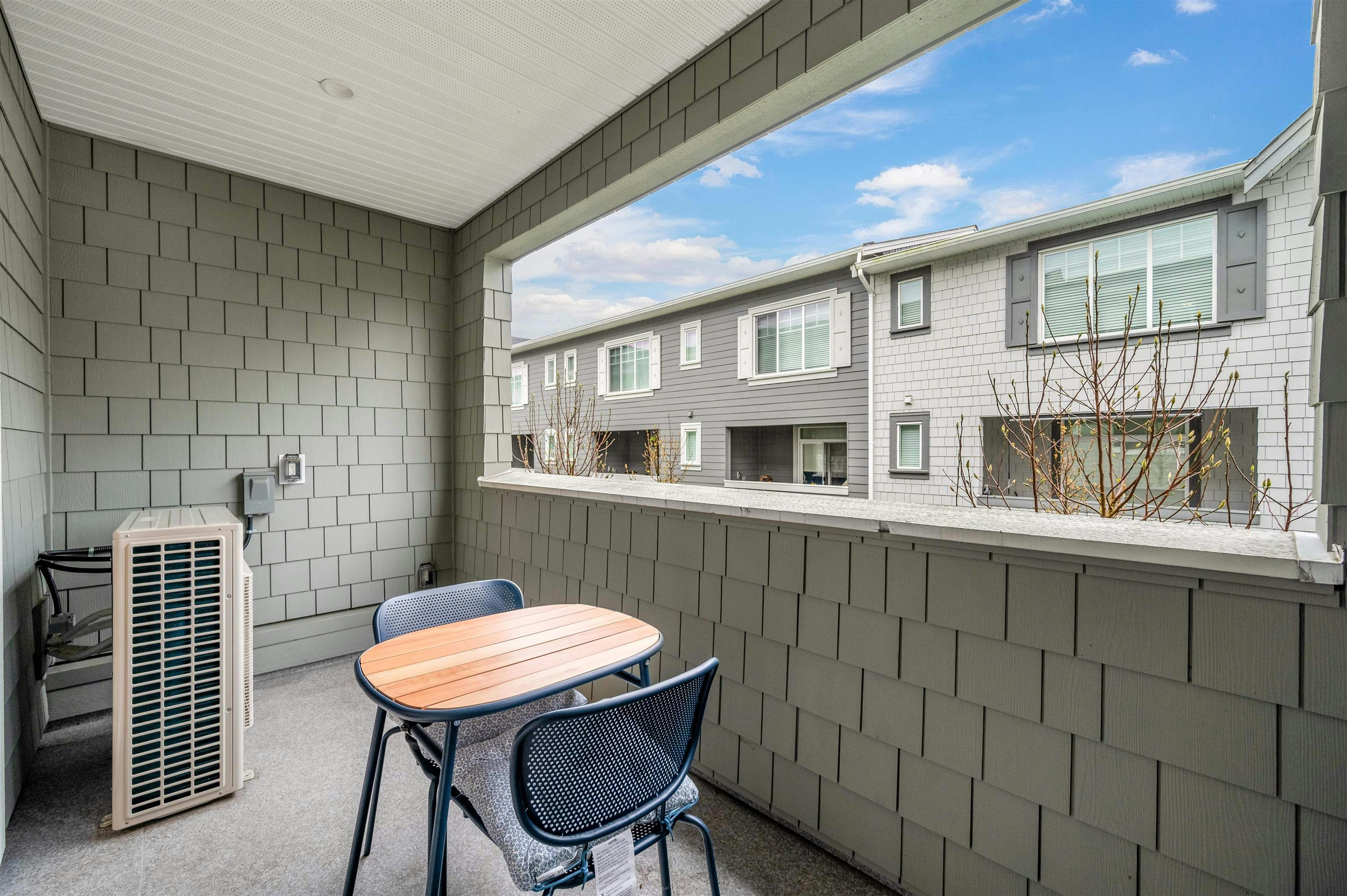 60-15487 99a Avenue - 5