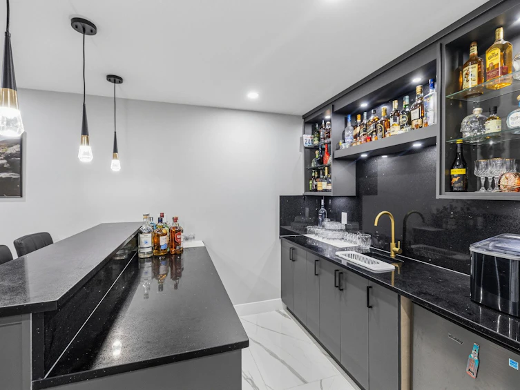 8995 Queen Mary Boulevard, Surrey, BC, V3V 6R2 - 26