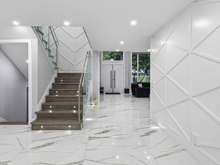 8995 Queen Mary Boulevard, Surrey, BC, V3V 6R2 - 24
