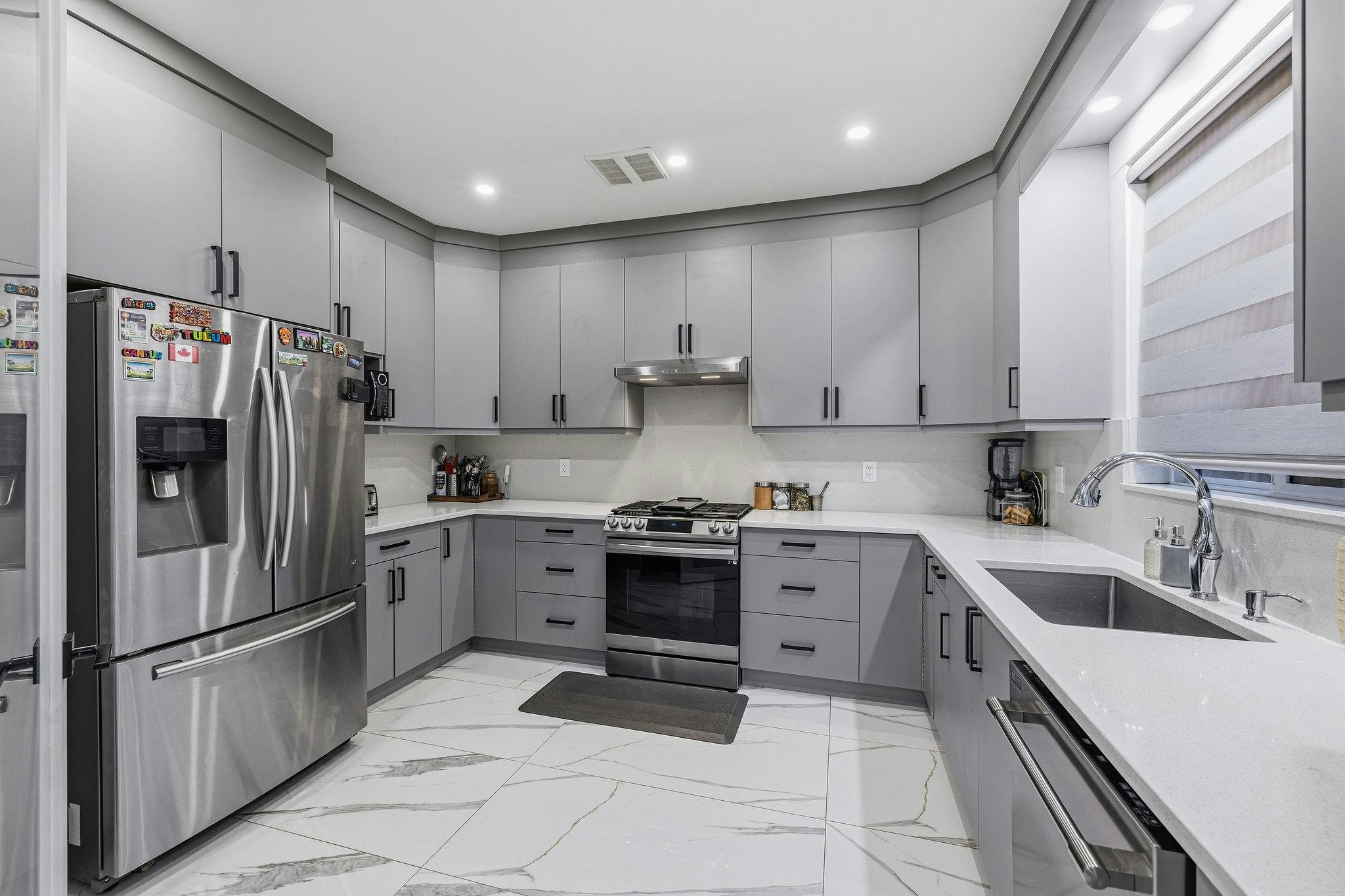 8995 Queen Mary Boulevard, Surrey, BC, V3V 6R2 - 10