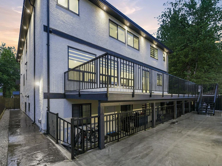 8995 Queen Mary Boulevard, Surrey, BC, V3V 6R2 - 36