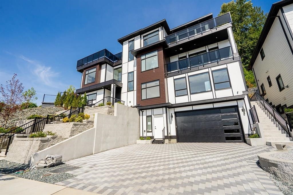 2263 Monashee Court, Coquitlam, BC, V3K 6P7