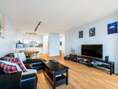 1205-3970 Carrigan Court - 5
