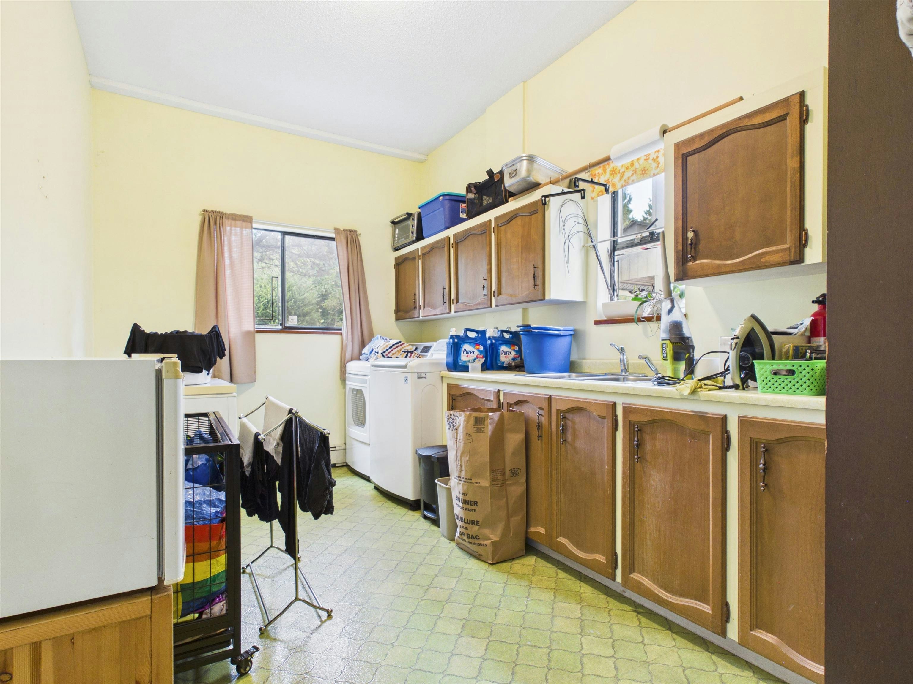 5755 Monarch Street, Burnaby, BC, V5G 2A2 - 34