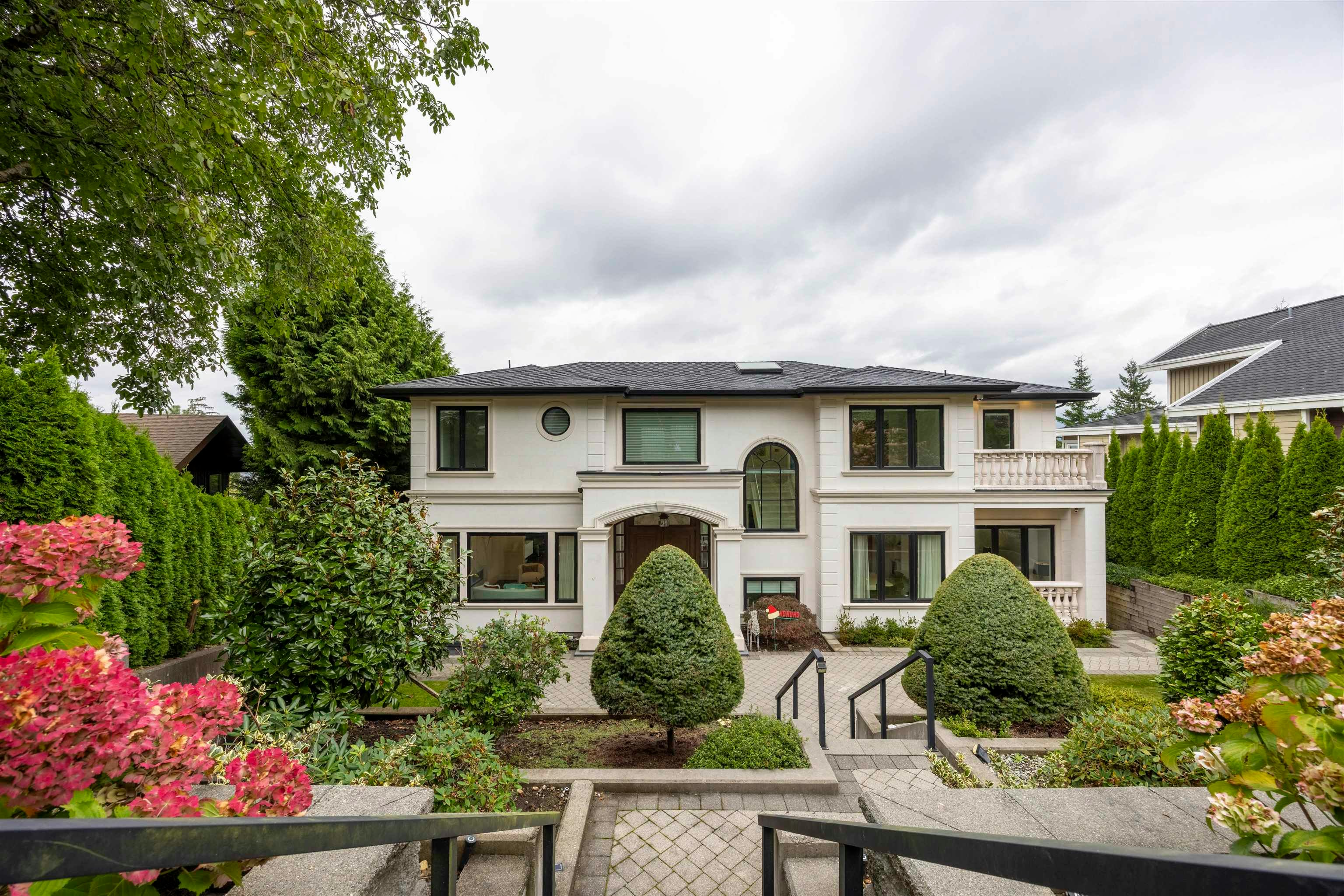 5111 Harbour View Road, Burnaby, BC, V5B 1C9