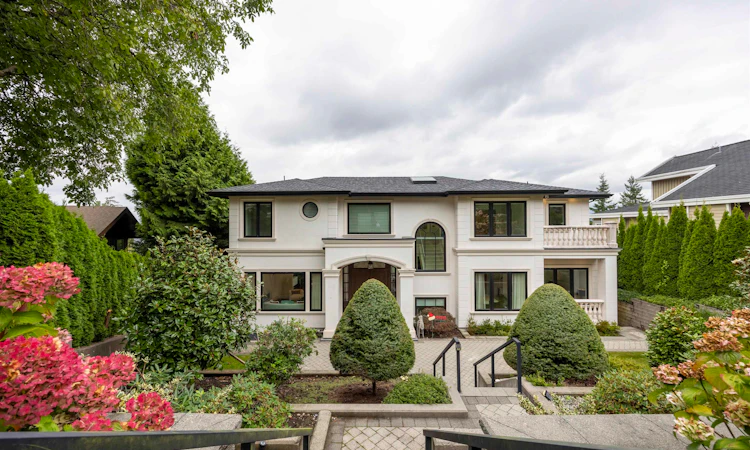 5111 Harbour View Road