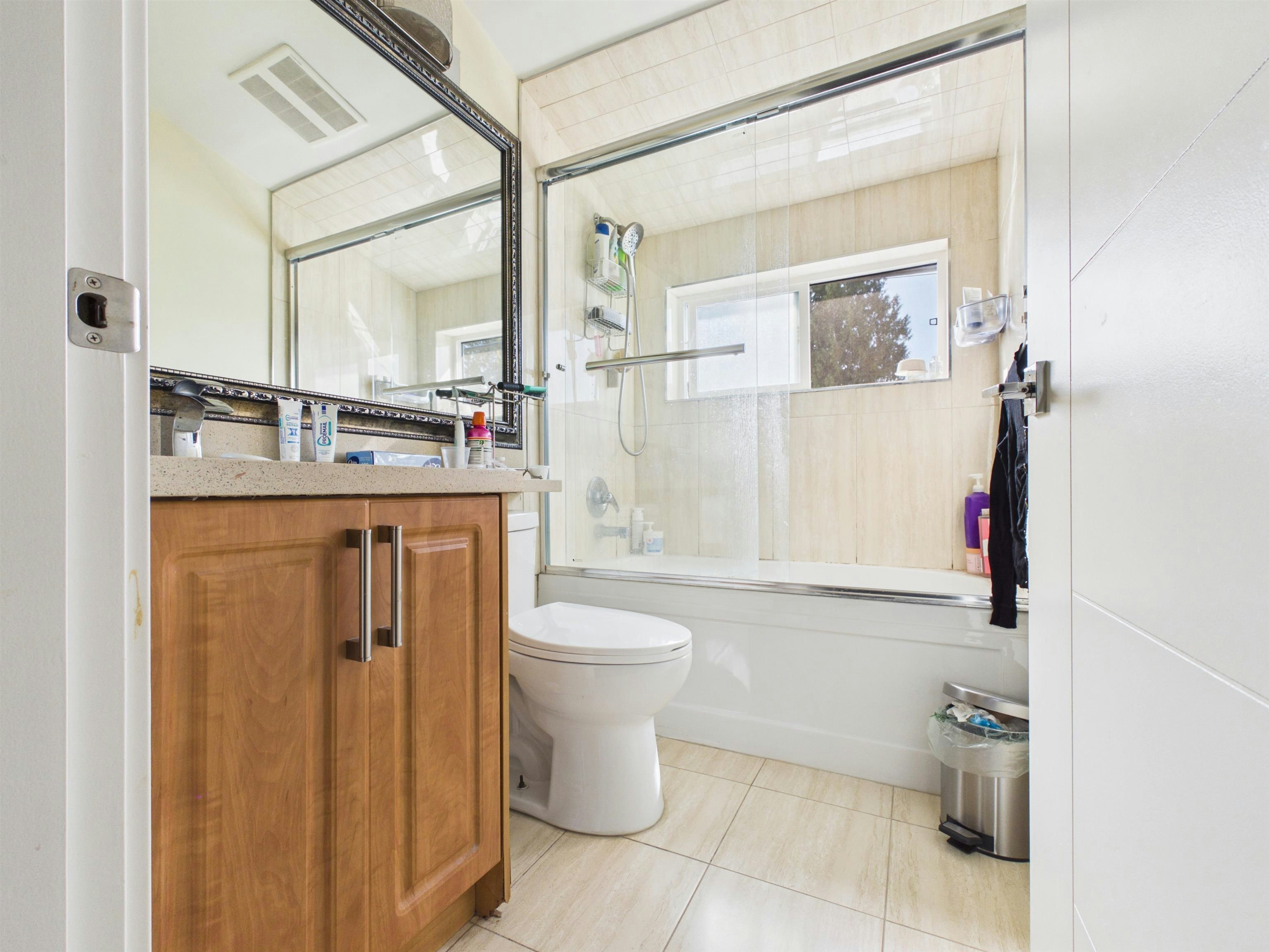 426 E 63 Avenue, Vancouver, BC, V5X 2K2 - 11