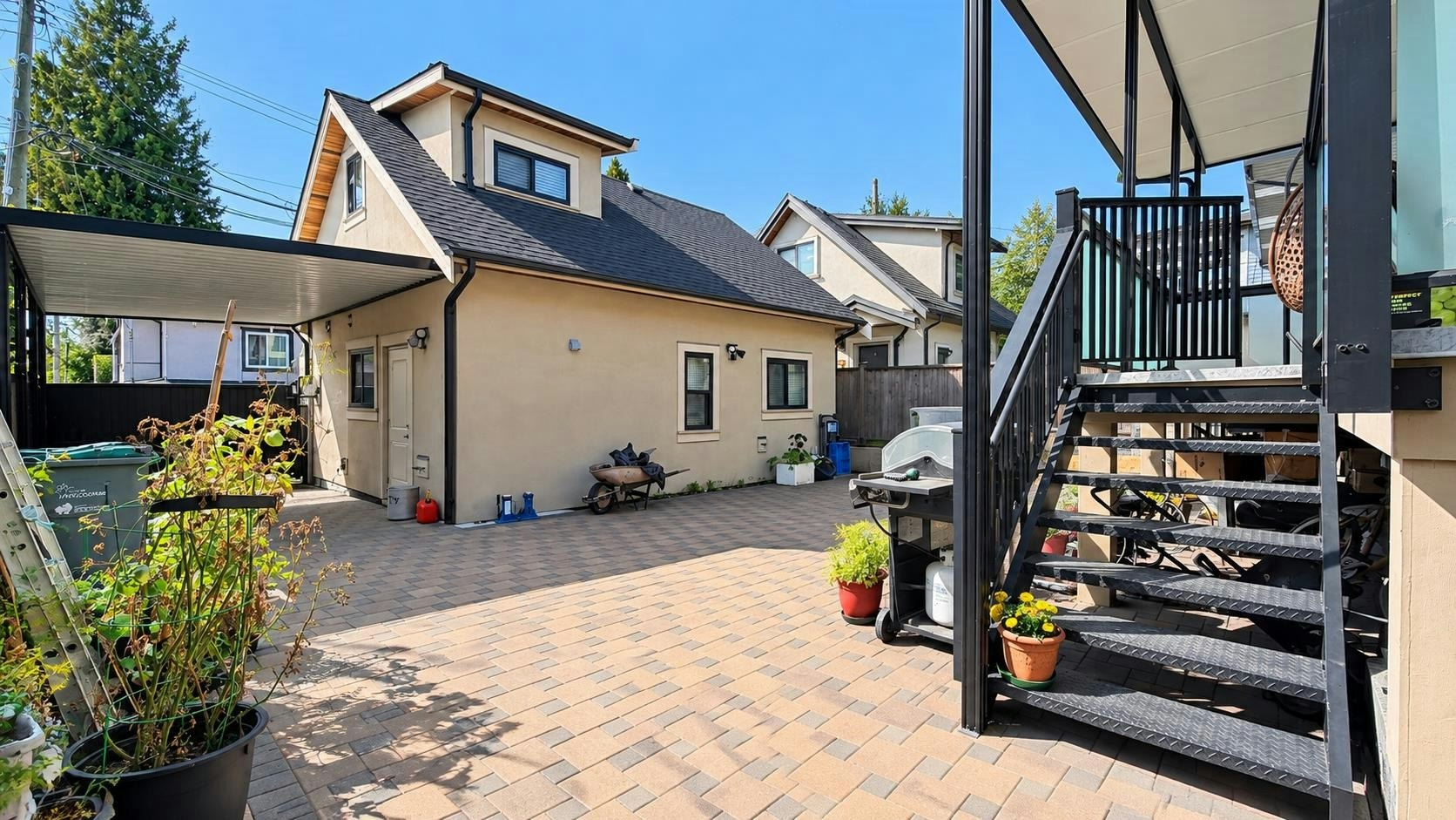 426 E 63 Avenue, Vancouver, BC, V5X 2K2 - 3