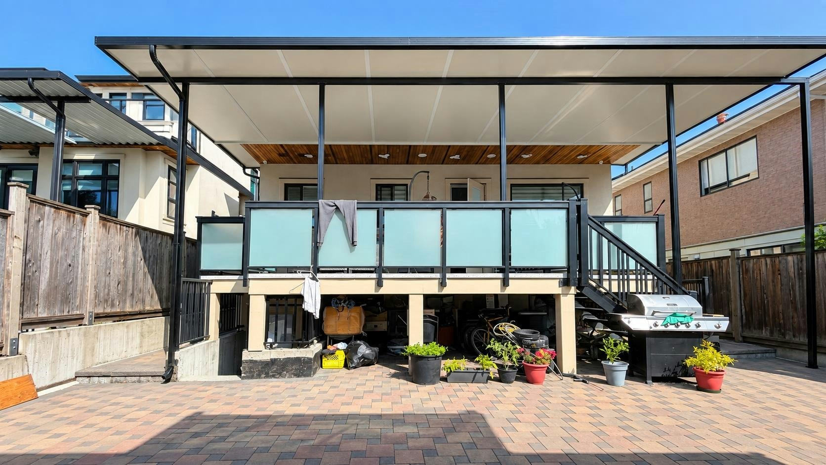 426 E 63 Avenue, Vancouver, BC, V5X 2K2