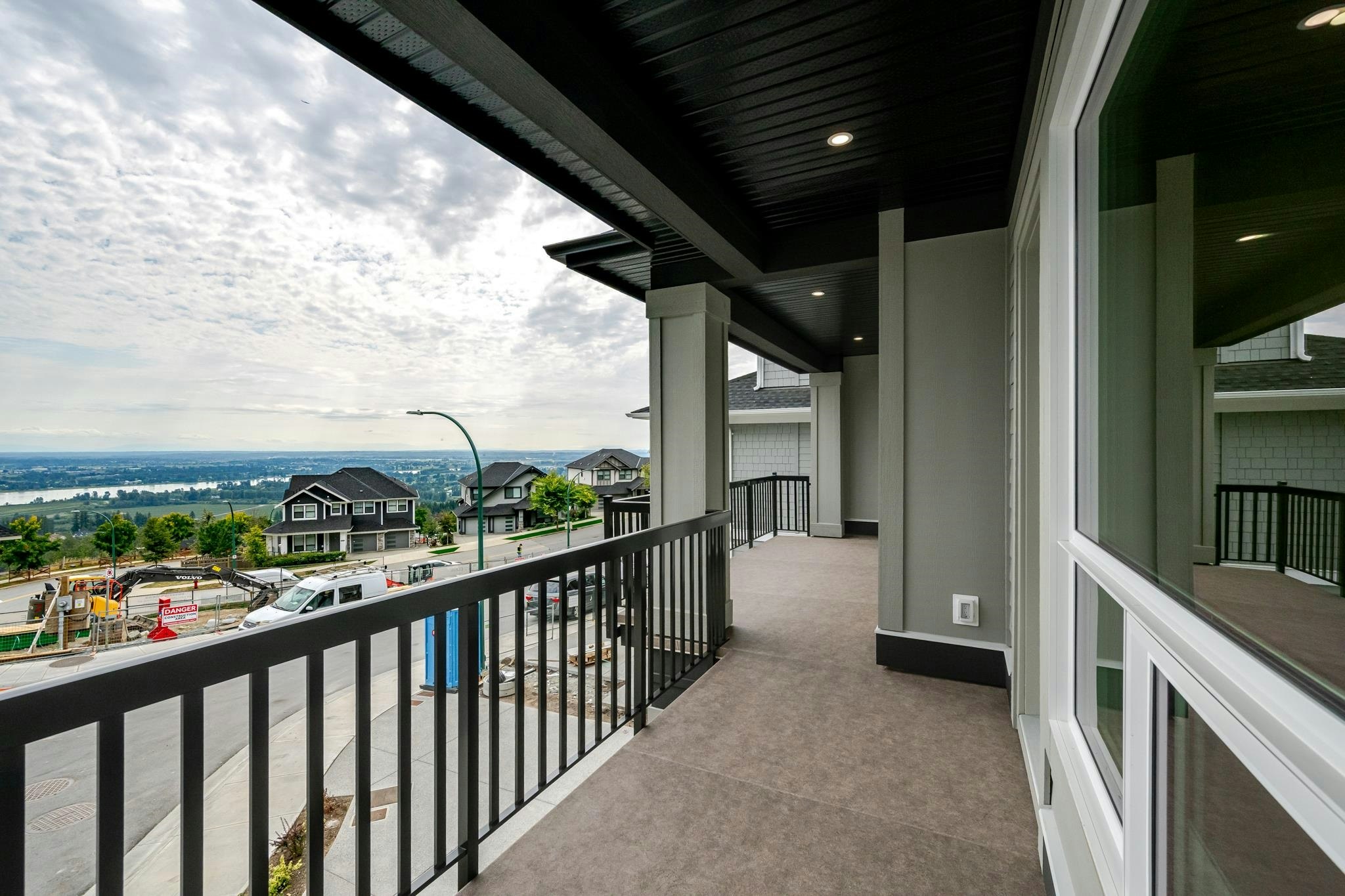 3593 Mee Place, Coquitlam, BC, V3E 0P2 - 14