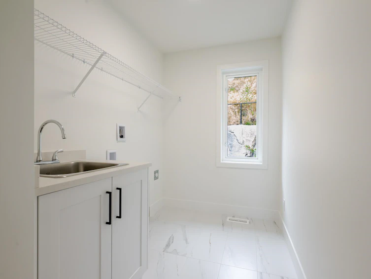 3593 Mee Place, Coquitlam, BC, V3E 0P2 - 21