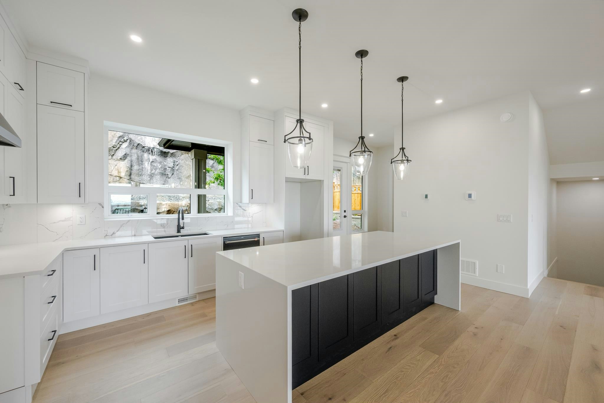3593 Mee Place, Coquitlam, BC, V3E 0P2 - 7