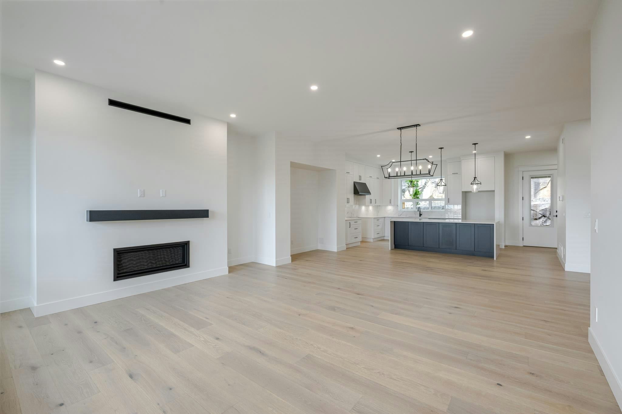 3593 Mee Place, Coquitlam, BC, V3E 0P2 - 10