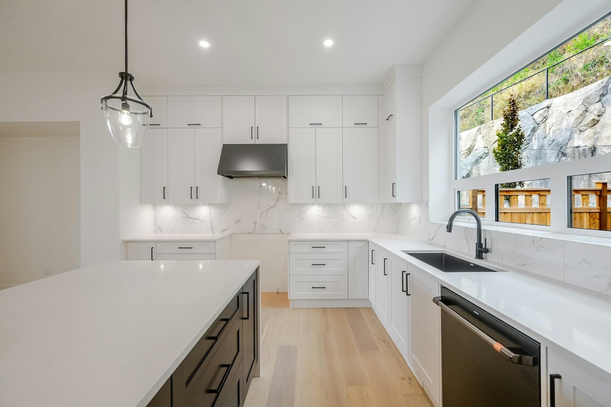 3593 Mee Place, Coquitlam, BC, V3E 0P2 - 8