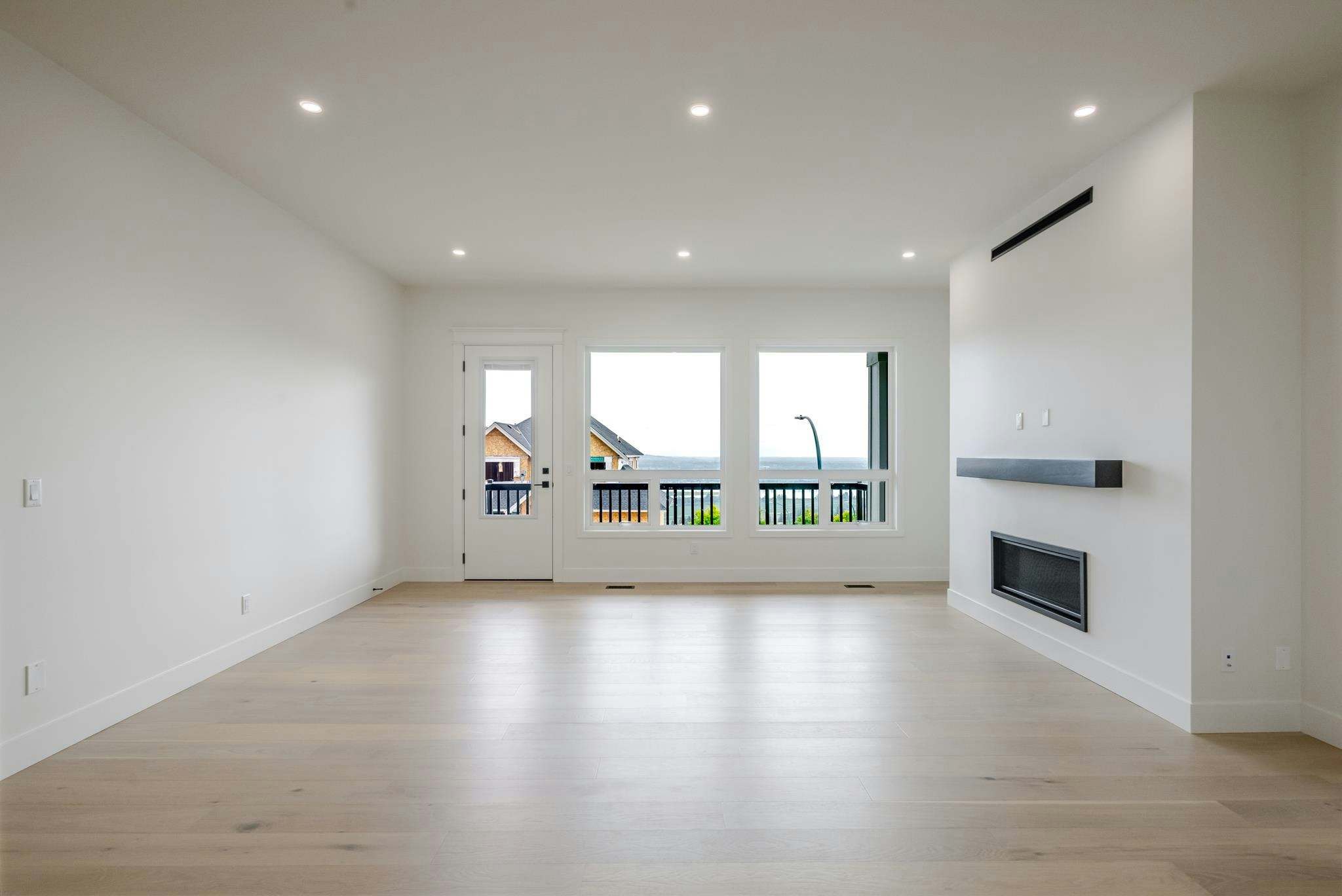 3593 Mee Place, Coquitlam, BC, V3E 0P2 - 11