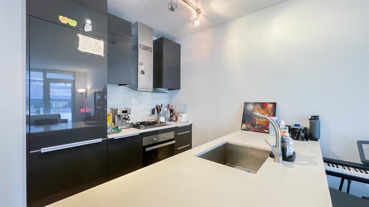 80X-1283 Howe Street, Vancouver, BC, V6A 0E9 - 4