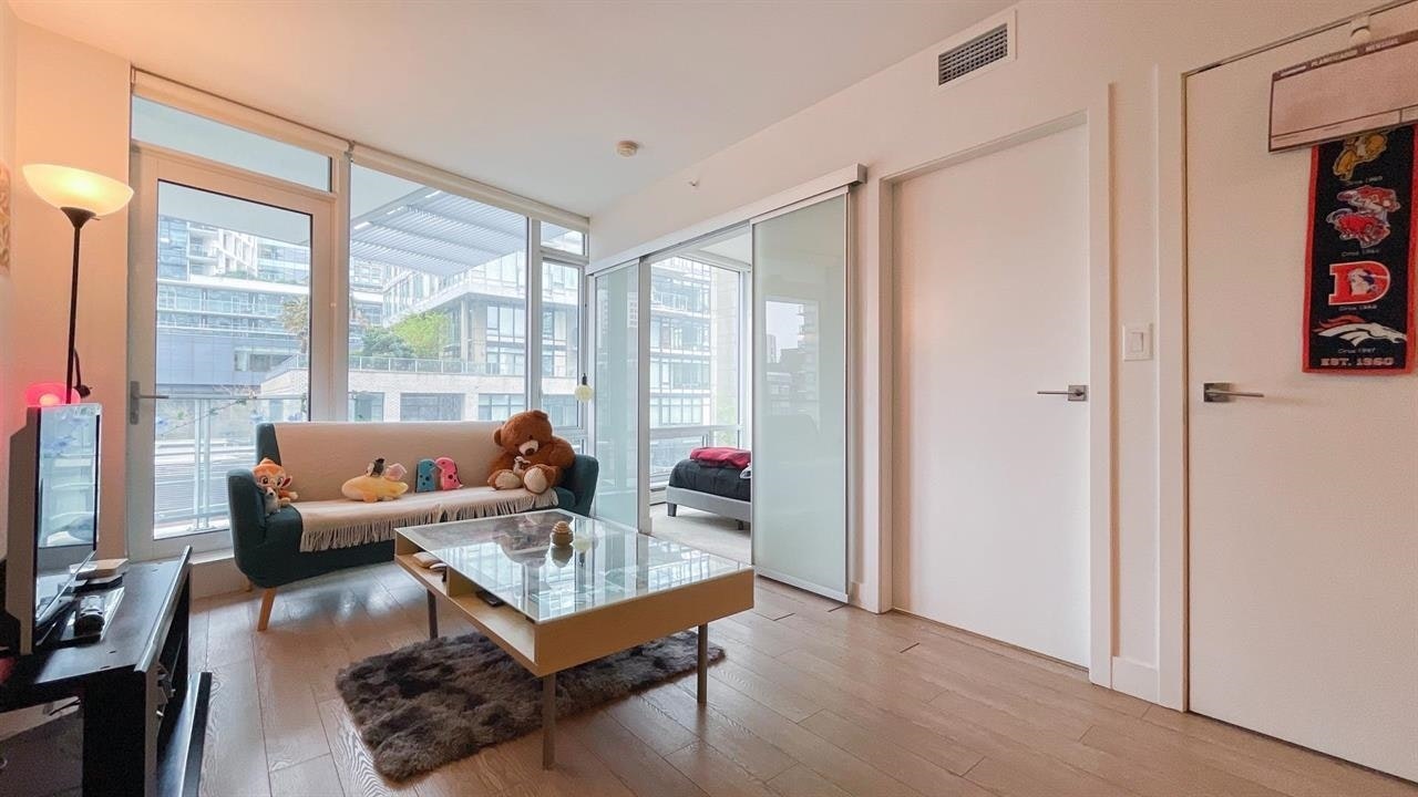 80X-1283 Howe Street, Vancouver, BC, V6A 0E9 - 3