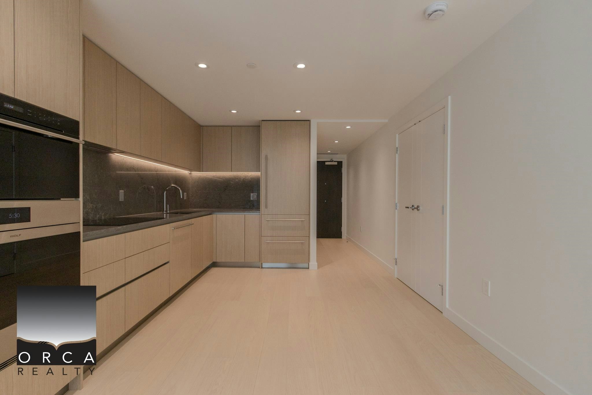 410-777 Harbour Way, North Vancouver, BC, V7P 0G2 - 15