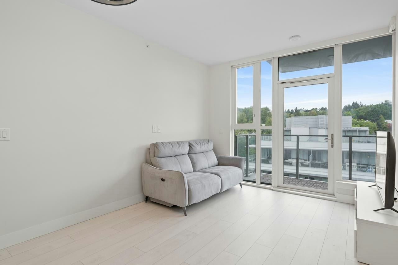 1302-3538 Sawmill Crescent, Vancouver, BC, V5S 0J8 - 5