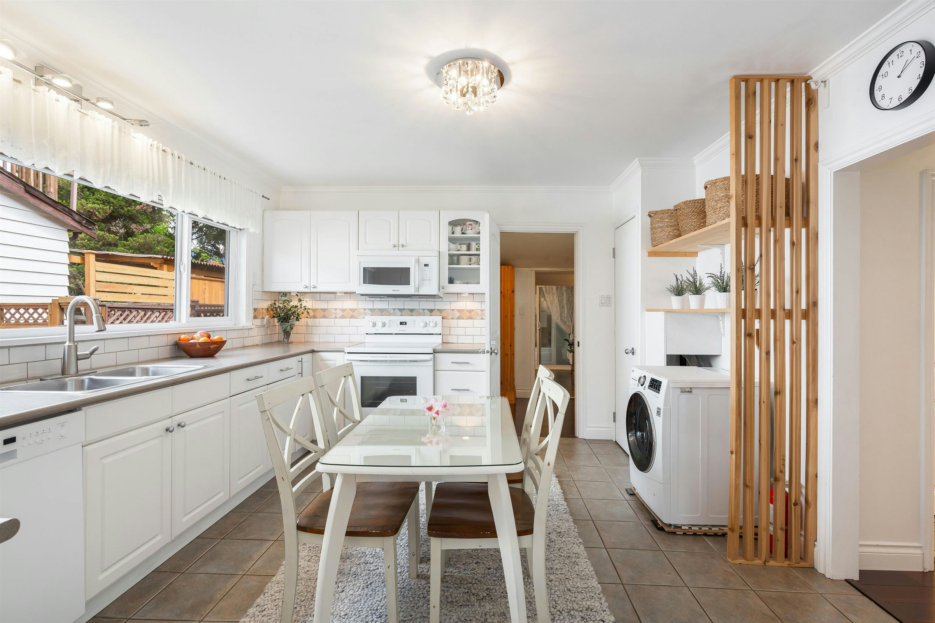 2306 William Avenue, North Vancouver, BC, V7J 2P6 - 9