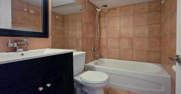 1xx Gilmore Ave, Burnaby, BC, V5C 4P7 - 5
