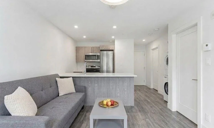 314-7350 Crabapple Court