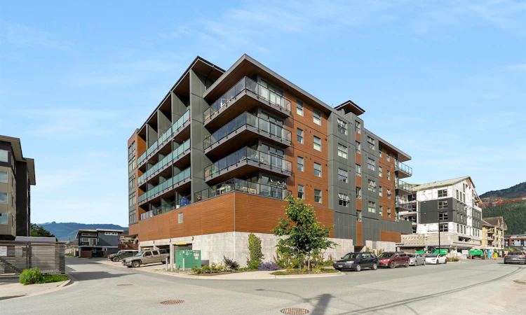509-38013 Third Avenue