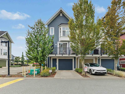 28-20852 77a Avenue - 4