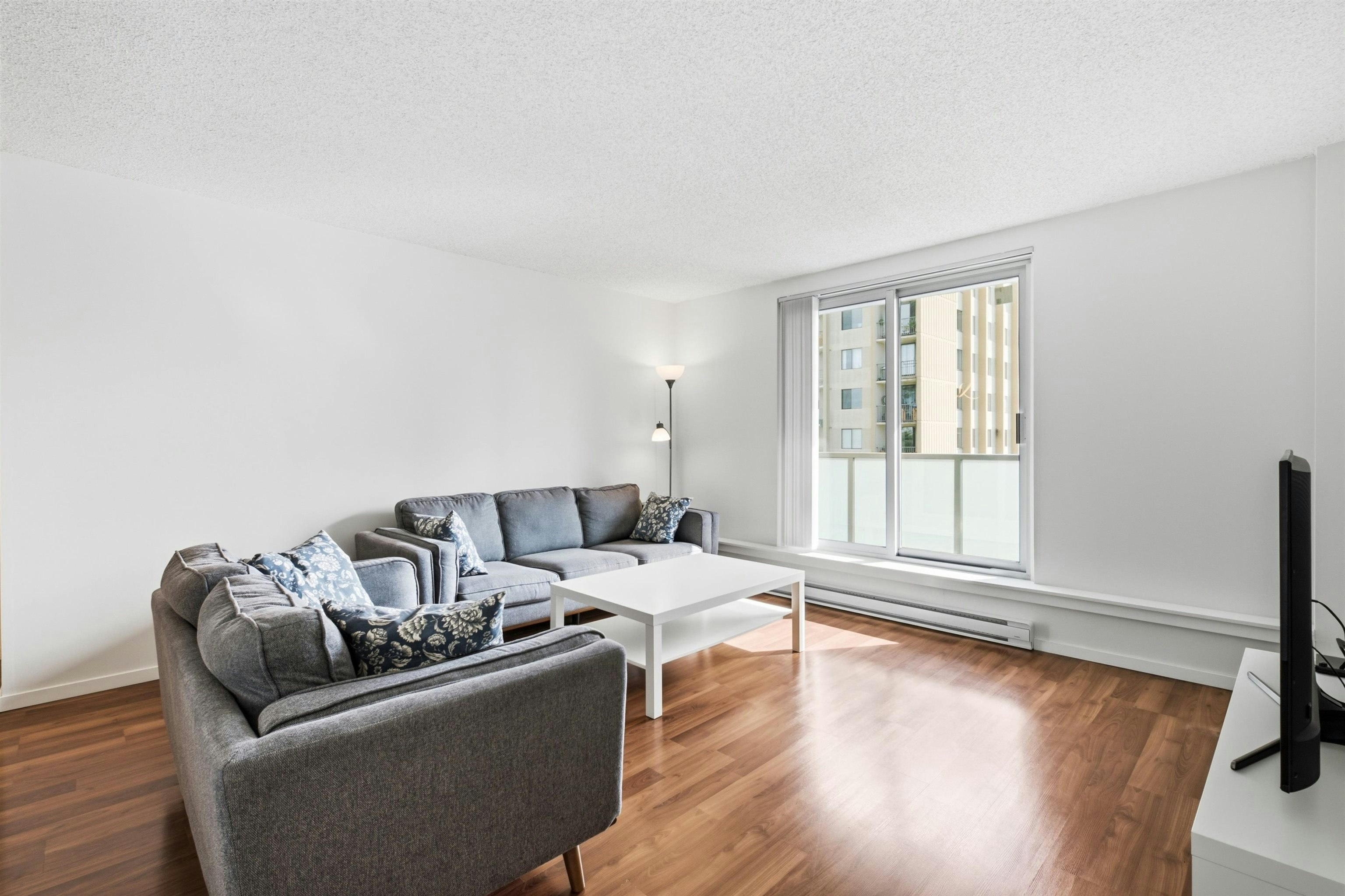 1602-9541 Erickson Drive - 3