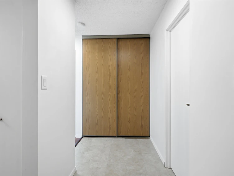 1602-9541 Erickson Drive, Burnaby, BC, V3J 7N8 - 16