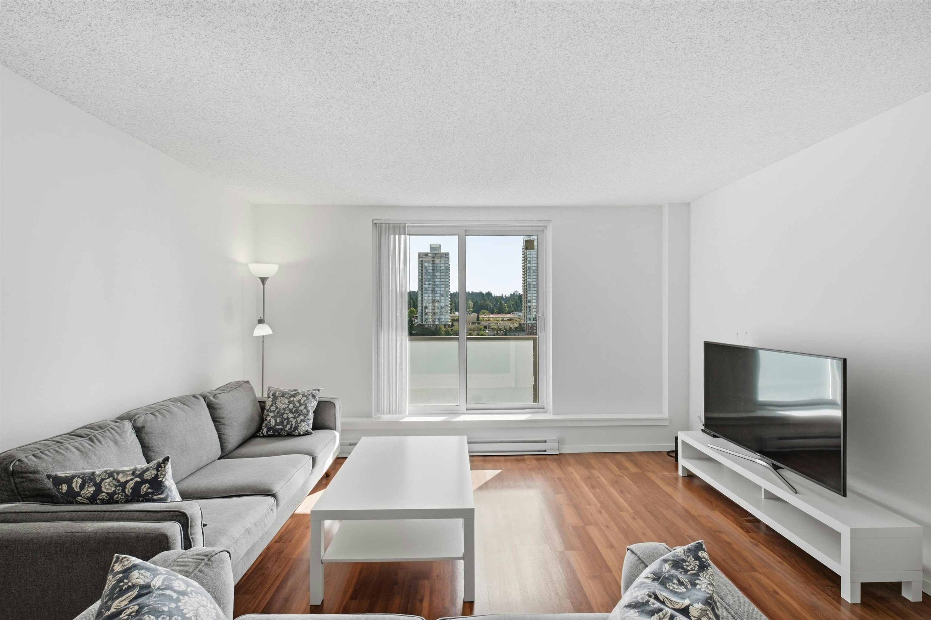 1602-9541 Erickson Drive - 5