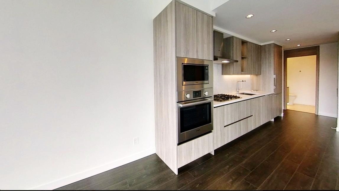 405-4730 Lougheed Highway, Burnaby, BC, V5C 0M9 - 2