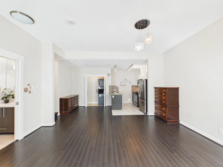 3-6733 Buswell Street, Richmond, BC, V6Y 0E3