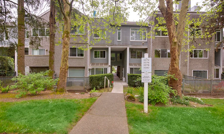 3380 Marquette Crescent