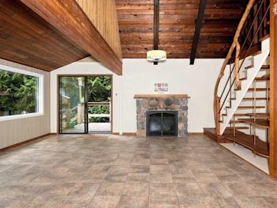 2825 Lower Road - 5