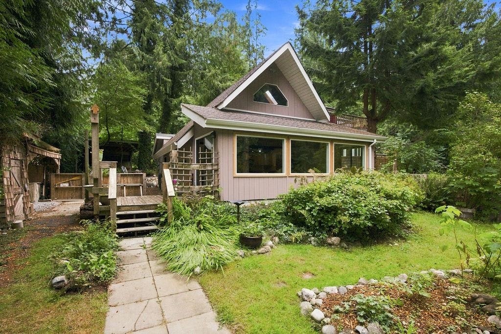 2825 Lower Road, Roberts Creek, BC, V0N 2W2 - 18