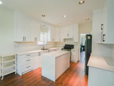 13347 89 Avenue - 5