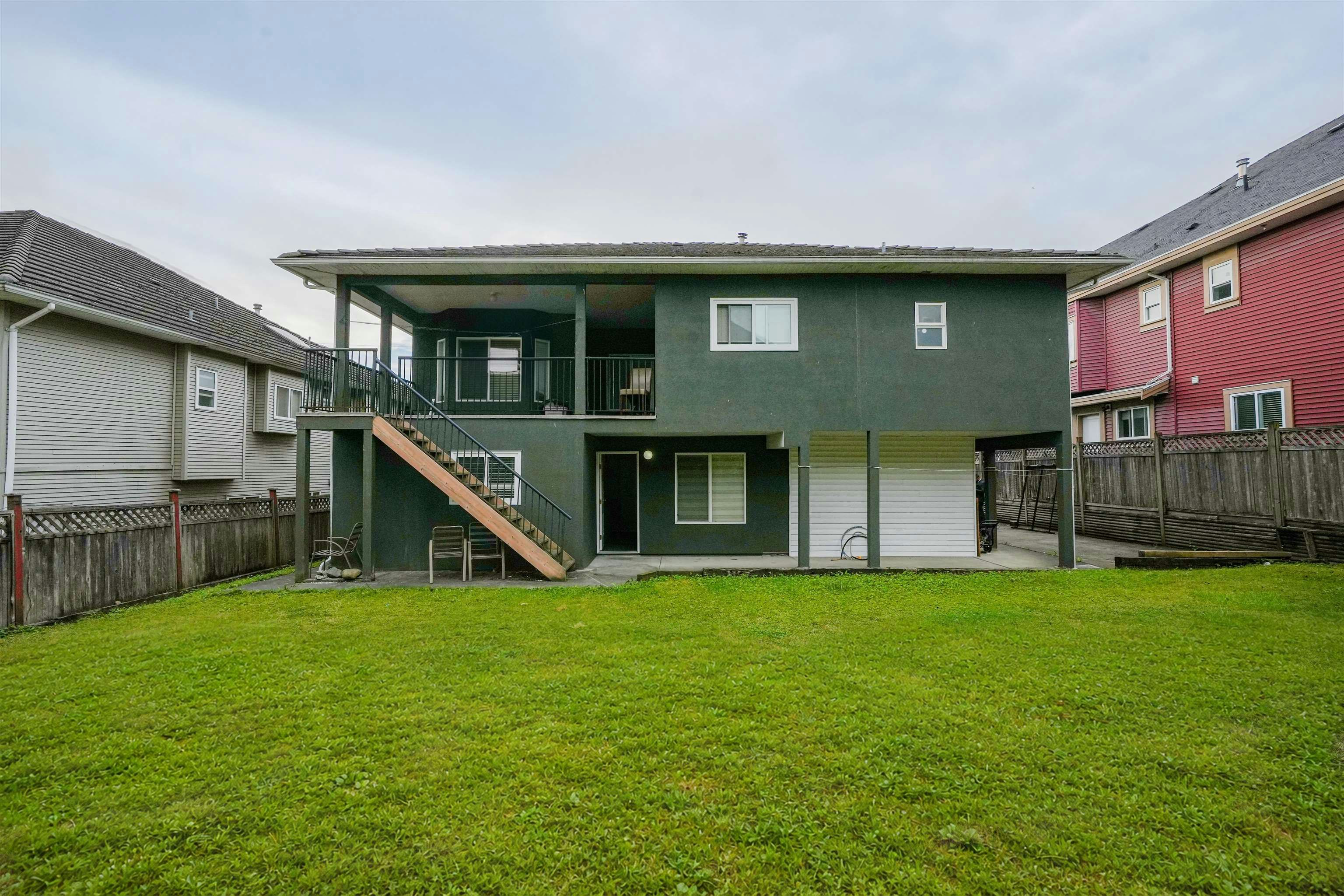 13347 89 Avenue, Surrey, BC, V3V 1A6 - 30
