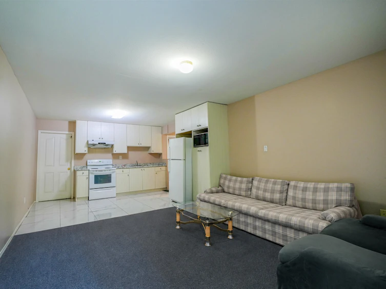13347 89 Avenue, Surrey, BC, V3V 1A6 - 12