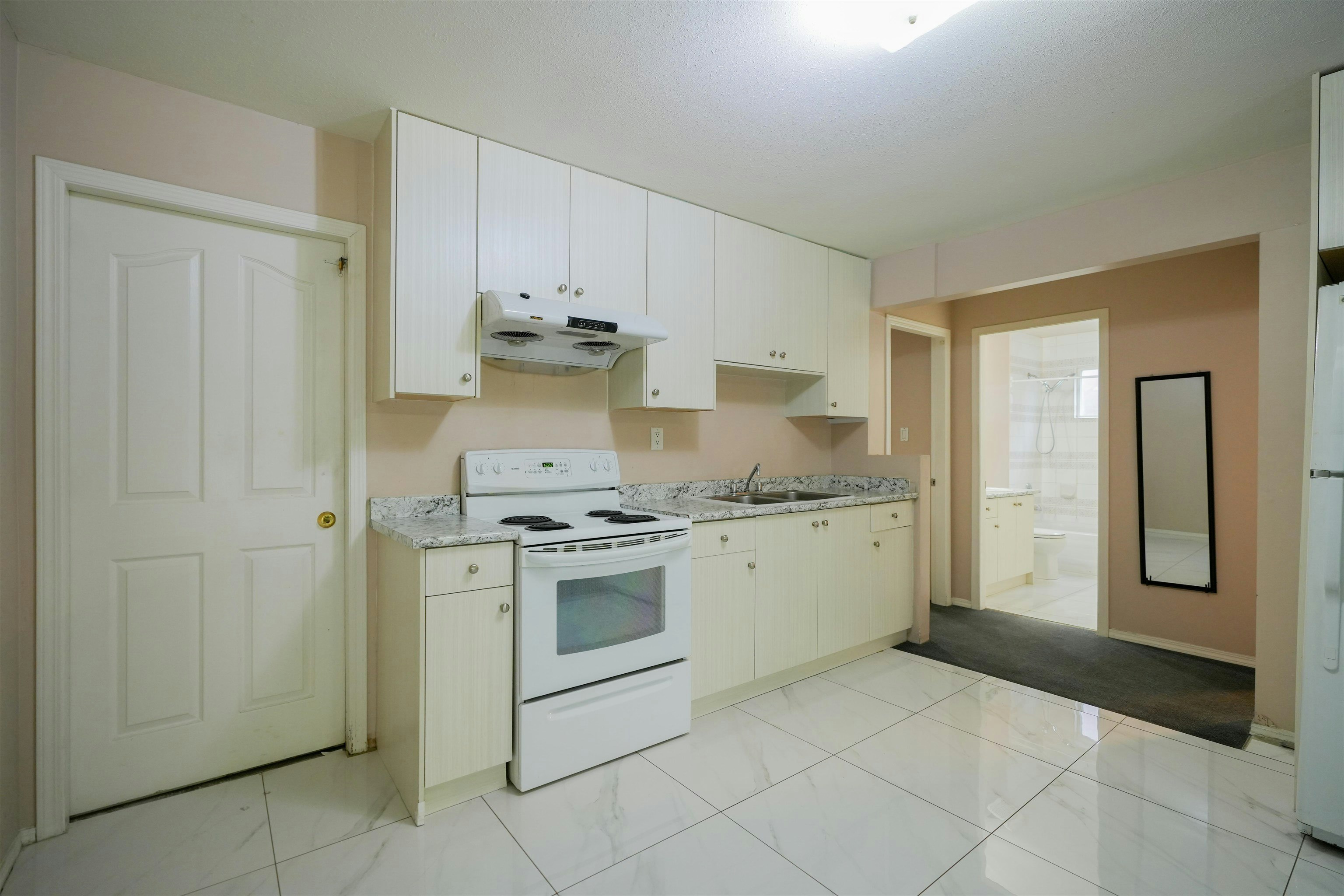 13347 89 Avenue, Surrey, BC, V3V 1A6 - 17