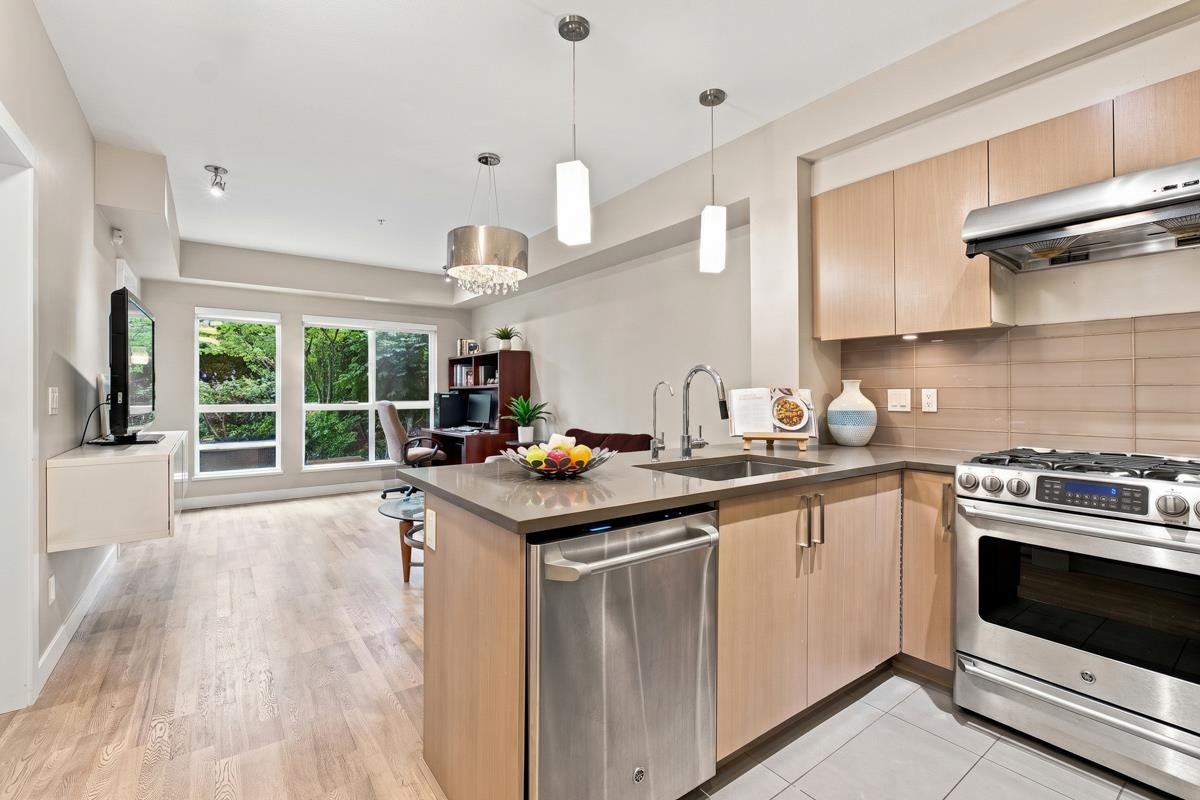 113-10033 River Drive, Richmond, BC, V6X 0L1