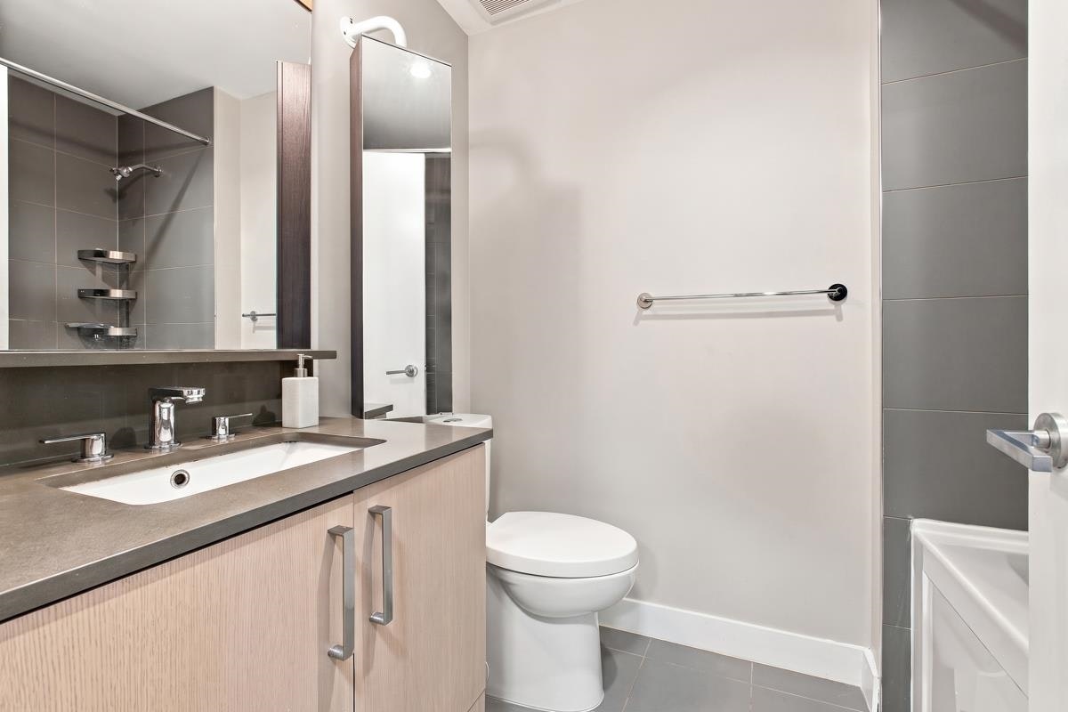 113-10033 River Drive, Richmond, BC, V6X 0L1 - 12