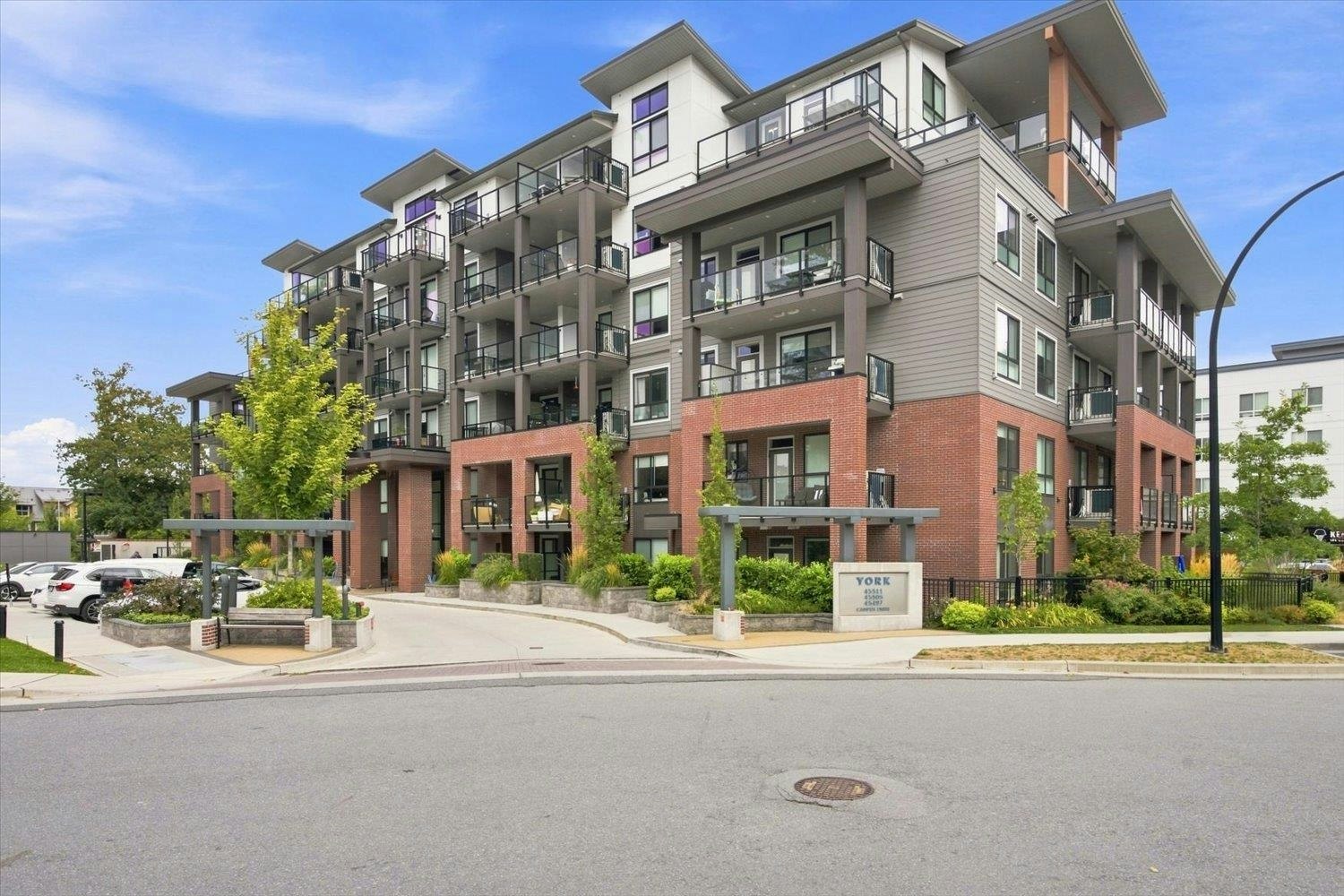 410-45511 Campus Drive - 3
