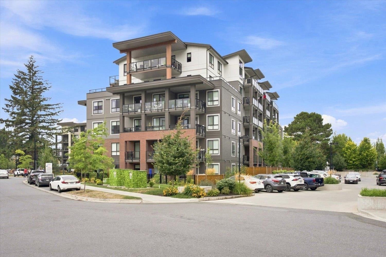 410-45511 Campus Drive - 4