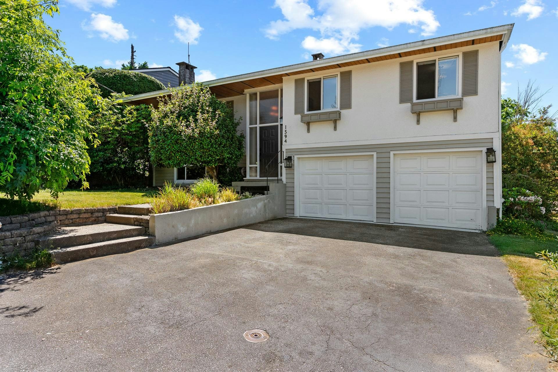 1594 Elinor Crescent, Port Coquitlam, BC, V3C 2Y9
